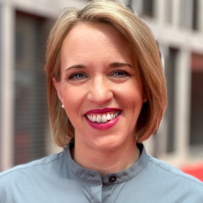 Antonia Zahner - KI-Expertin und Trainerin bei KI Power Swiss